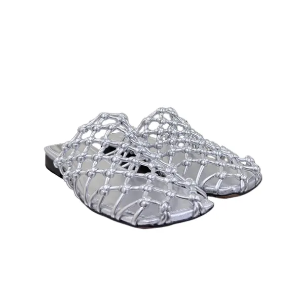 Bottega Veneta Riva Flat Mule In Silver Woven Hand-Knotted Leather Mule Pump - Image 2