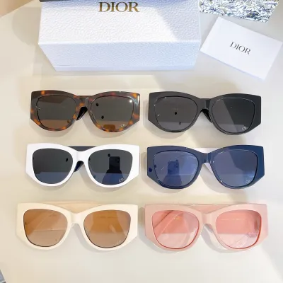 DIOR glasses black white/white/black gold/leopard brown/beige/pink color Size 56口18-145