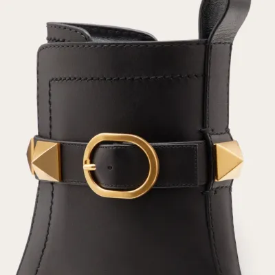 VALENTINO ROMAN STUD Calf leather ankle boots with same colour rivets (heel height: 4cm)