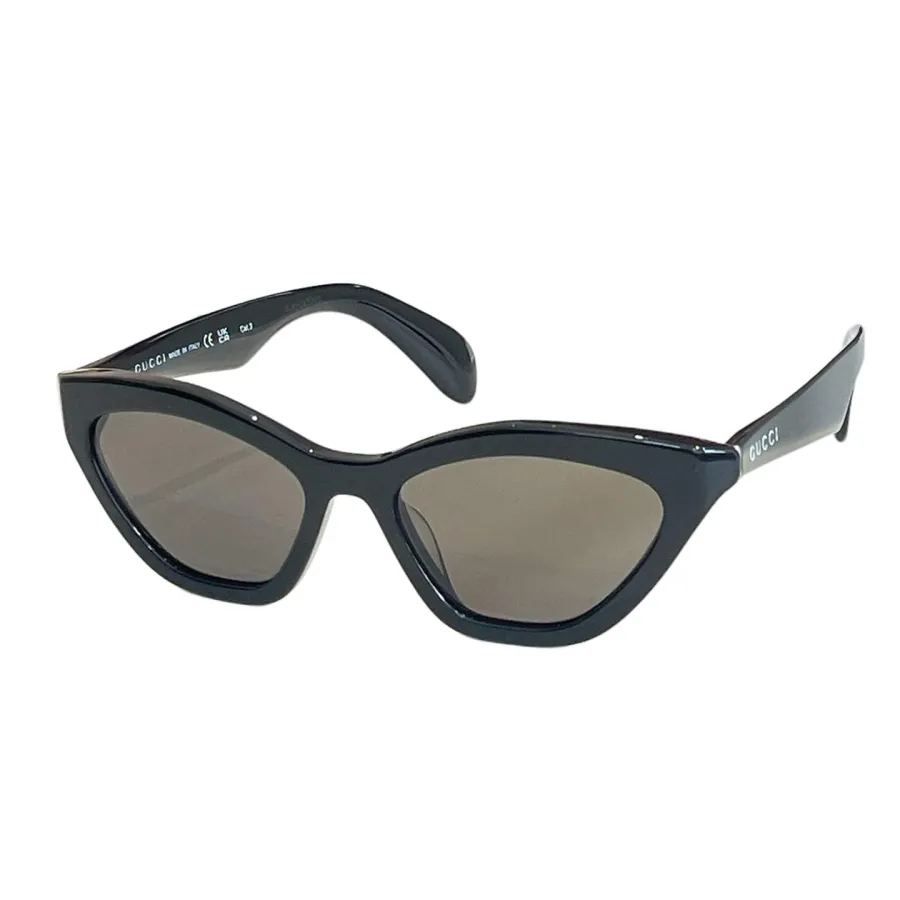 Gucci glasses crimson/black/green brown/grey black/transparent black color Size 52口17-145