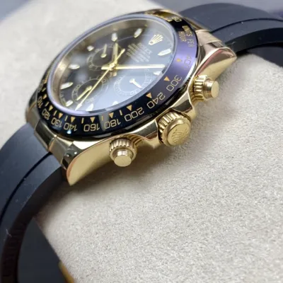 ROLEX-COSMOGRAPH DAYTONA-REF.M116518LN-0043-40mm