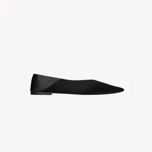 Yves Saint Laurent Crepe satin slippers Flat shoes