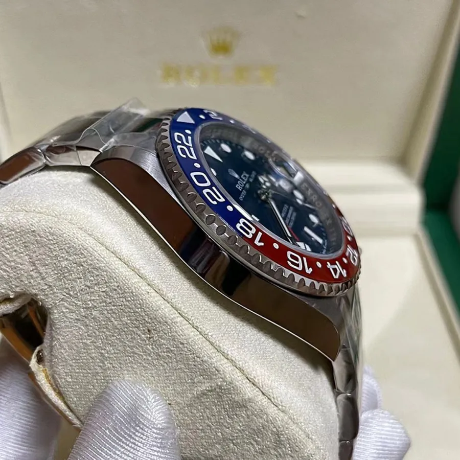 ROLEX-GMT MASTER II-M126719blro-0003-40mm