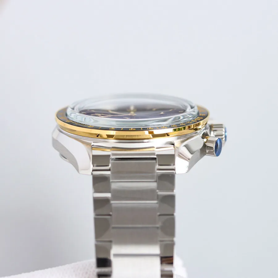 OMEGA-Speedmaster-ref.310.20.42.50.01.001-42mm