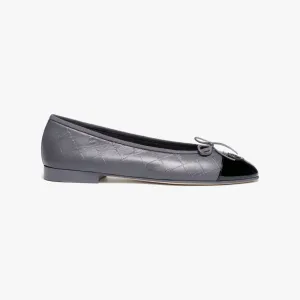 Chanel Flat shoes with printed lambskin and calf patent leather gray and black Ballet  Shoes