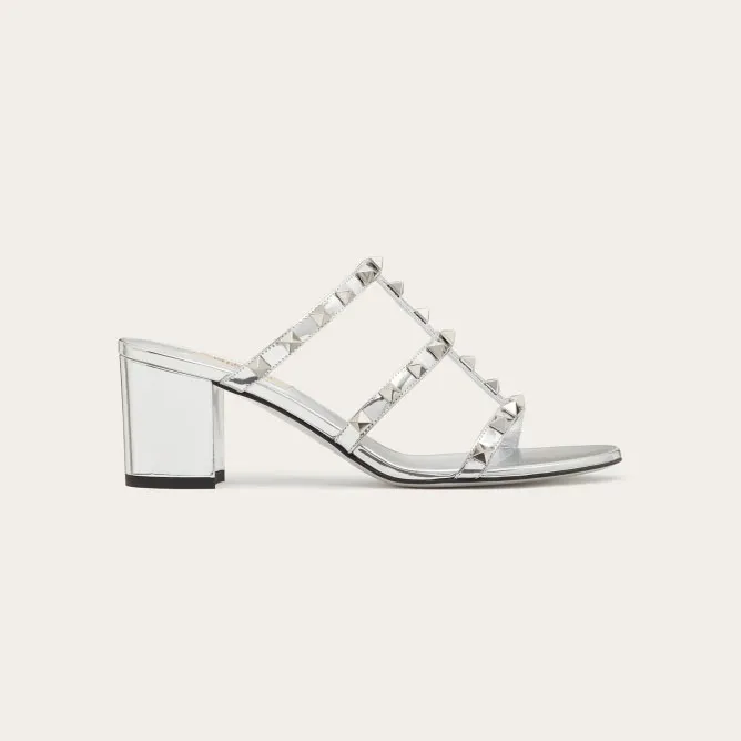 VALENTINO Silver mirror effect rivet sandals (heel height 6cm)
