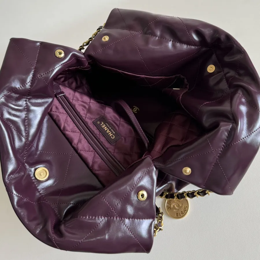 Chanel 22bags Wine Red / Mint green Shoulder Bags