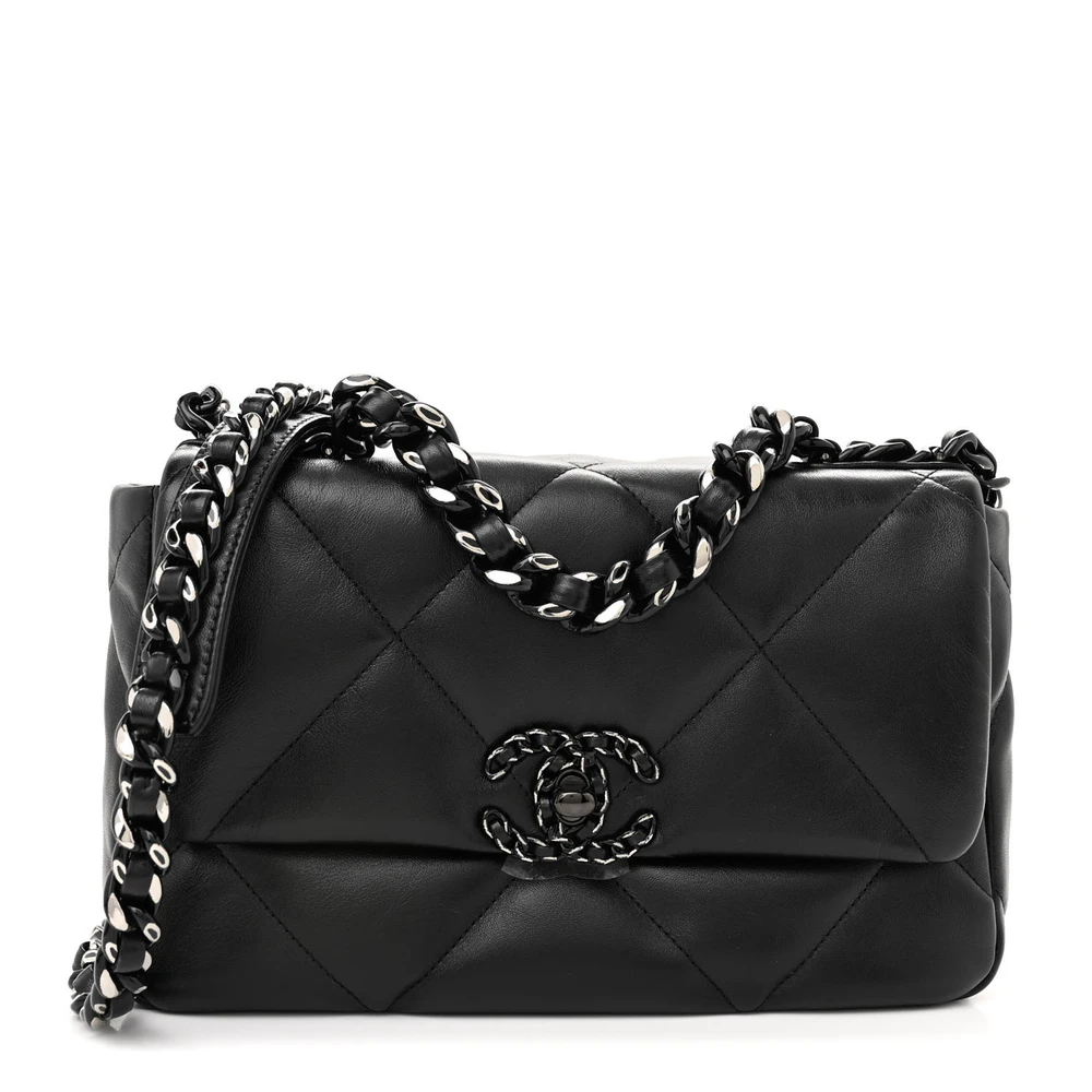 Chanel 19 Bolsa Média com Abas – Pele de Cordeiro Acolchoada Ferragem Prateada