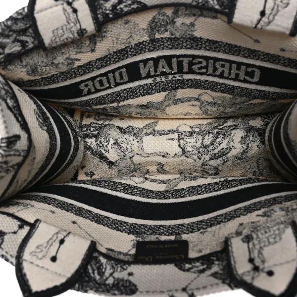 Dior Small Zodiac Toile De Jouy Book Tote Latte/Black Embroidered Canvas - Image 7