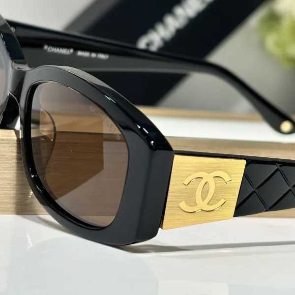 CHANEL square frame glasses black gold color size 52口18-145 - Image 2