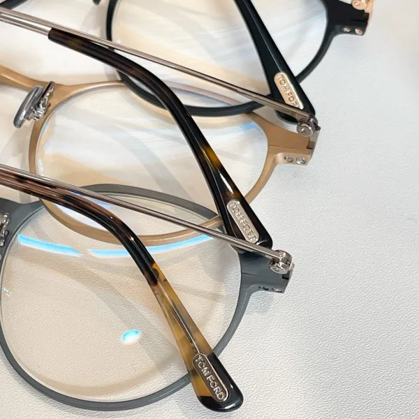 Tom Ford Boston frame glasses black/grey/gold color Size 52口19-145 - Image 4