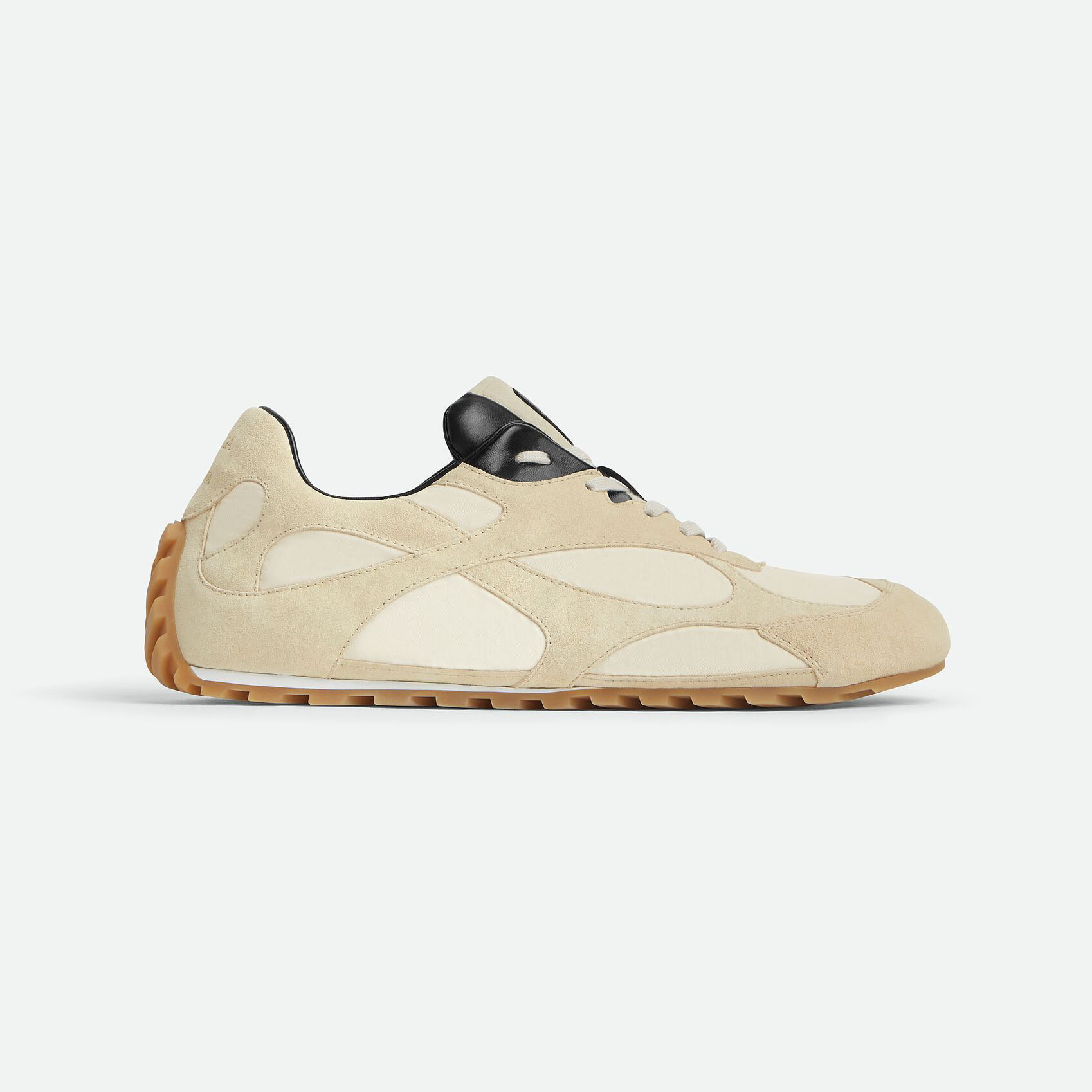 Bottega Veneta Orbit Flash Tênis em Camurça Gelo/Preta e Nylon com Cadarço e Detalhes em Couro