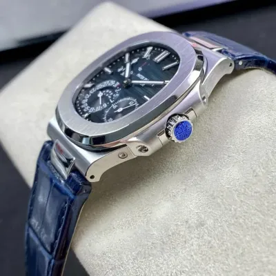 PATEK PHILIPPE-NAUTILUS-ref.5712G-001-40mm