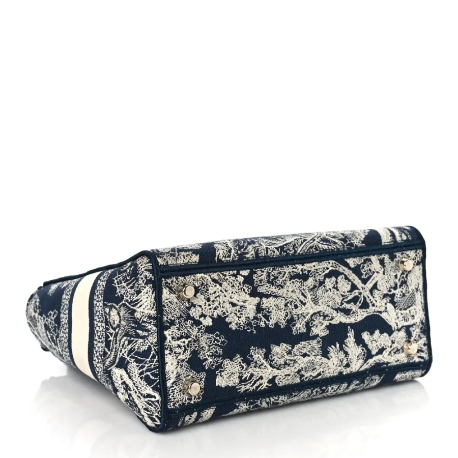 Dior Medium Toile De Jouy Lady D-Lite Blue Embroidered Canvas Gold Hardware