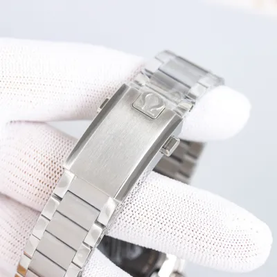 OMEGA-Speedmaster-ref.310.20.42.50.01.001-42mm