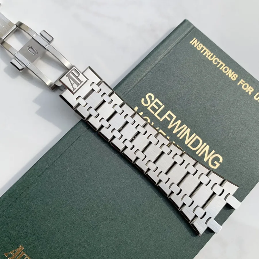 AUDEMARS PIGUET-ROYAL OAK-REF.15400ST.OO.1220ST.03-41MM