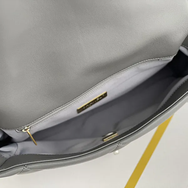 Chanel 19 Bag Deep Grey / Pink / Apricot Color 30cm Crossbody Bags - Image 7