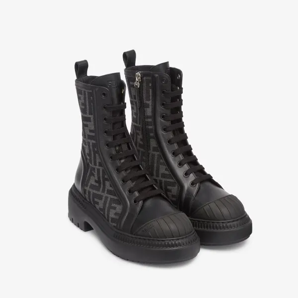 FENDI Black leather ankle boots - Image 4