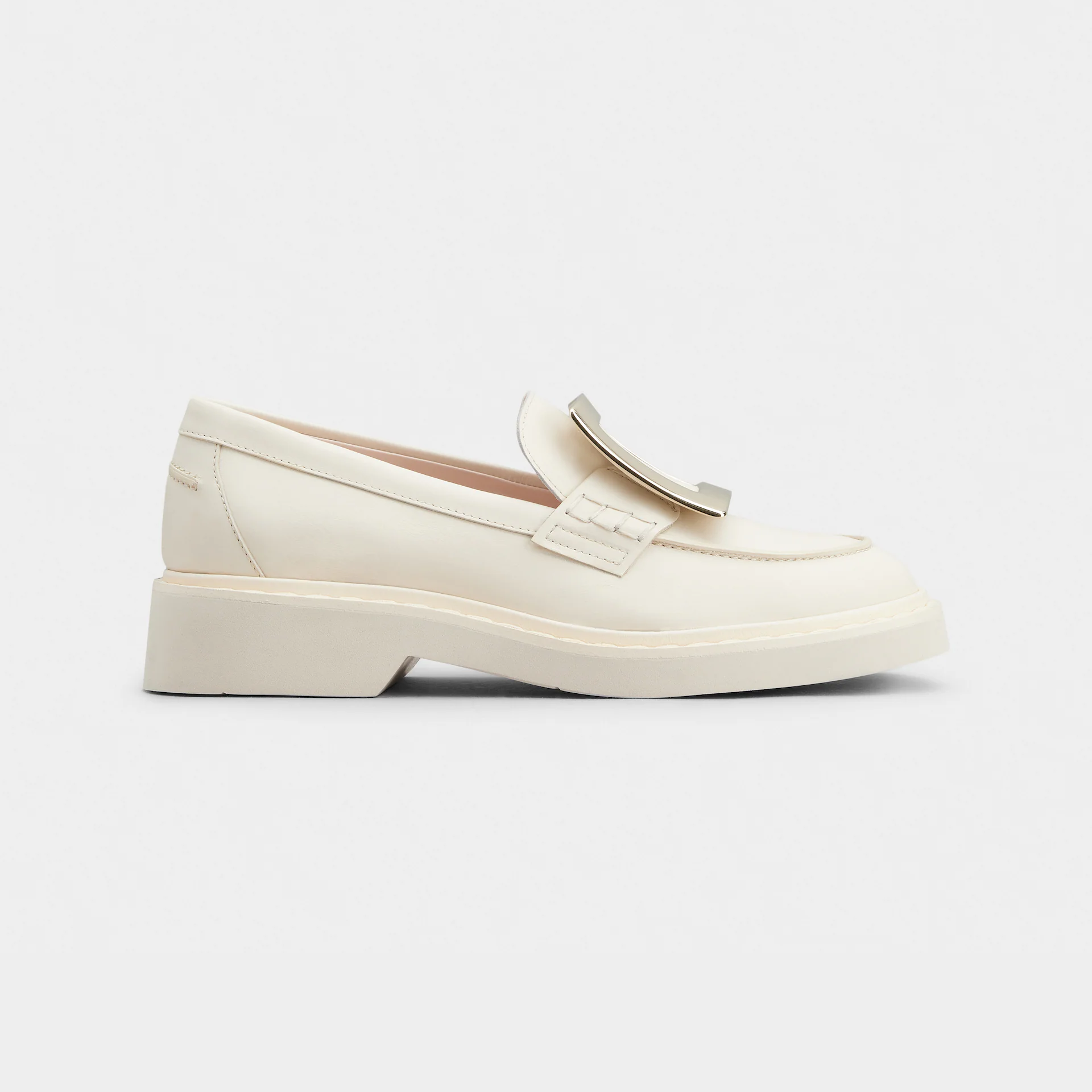 Roger Vivier Viv' Rangers Loafers Em Couro Branco Com Fivela Metálica (Altura do Salto 2,5cm)