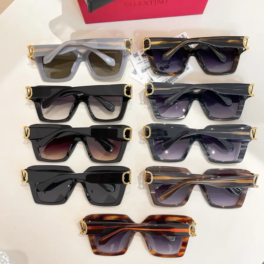 Valentino square frame glasses black/leopard purple/grey purple/black purple/brown purple/grey/black rust/black leopard color Size 54口18-145