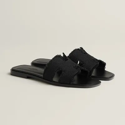 HERMES Oran Black Slippers