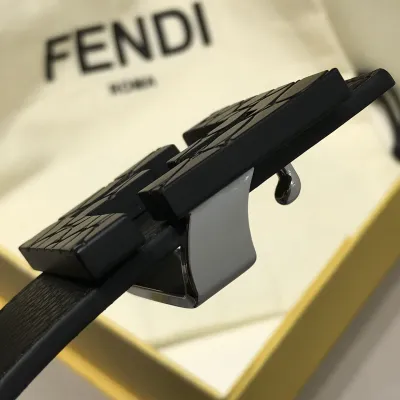 Fendi Men's Square Buckle Belt In Black/Olive Litchi Grain Calfskin With Silver Hardware 38mm