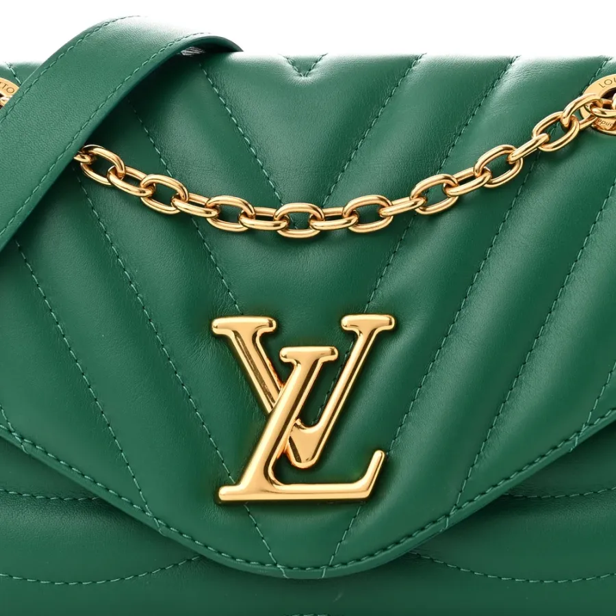 Louis Vuitton New Wave Chain Bag MM NM Emerald Calfskin Leather Gold Hardware