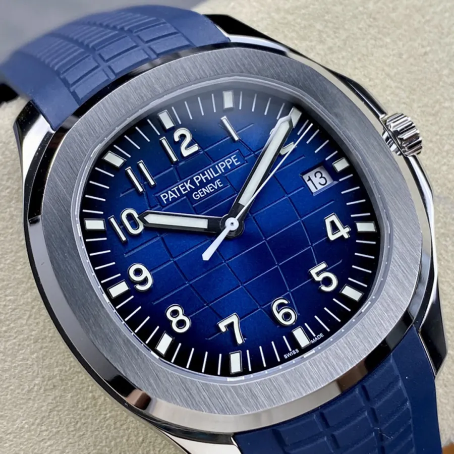 PATEK PHILIPPE-AQUANAUT-ref.5168G-001-42mm