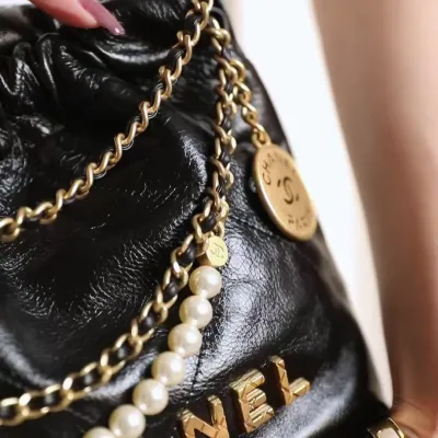 Chanel 22bags Black pearl chain Shoulder Bags