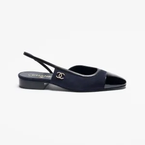 Chanel Black lace up flat shoes Navy and black, suede