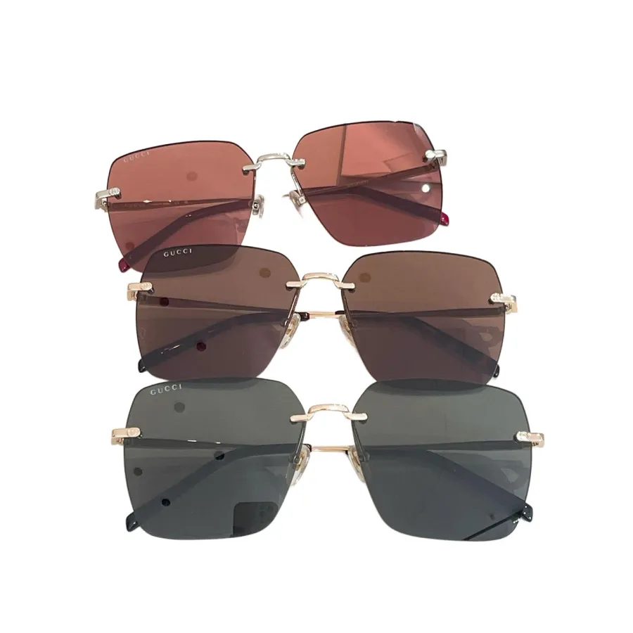 Gucci square frame glasses black/leopard brown/red color Size 60口15-145