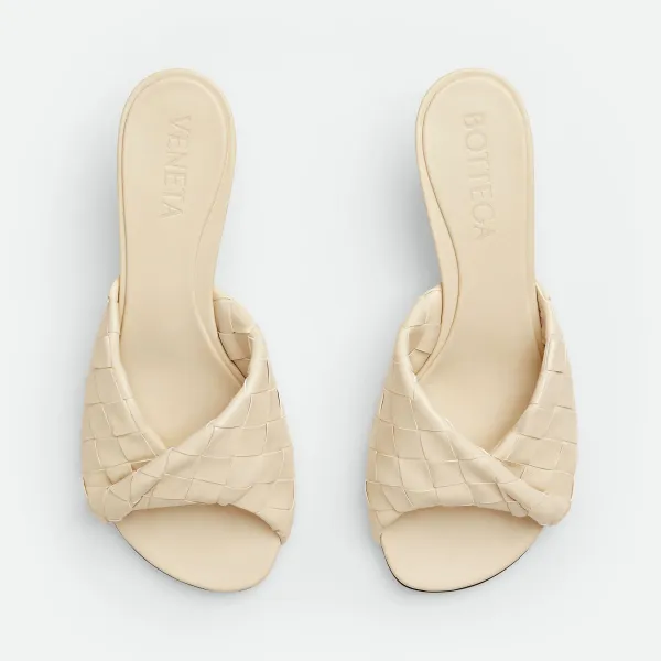 Bottega Veneta Blink Mule In Ivory Intrecciato Leather Kitten Heel Mule (Heel Height 4.5cm) - Image 4