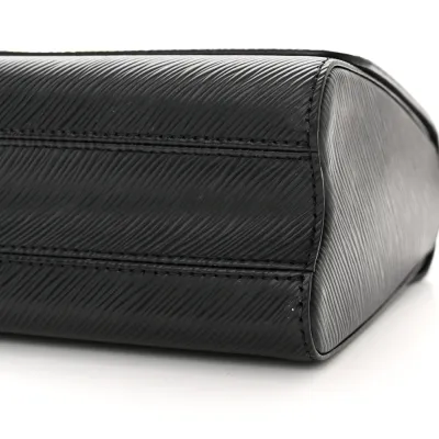 Louis Vuitton Twist MM Monogram Flower Chain Shoulder Bag Black Epi Leather Brass Hardware