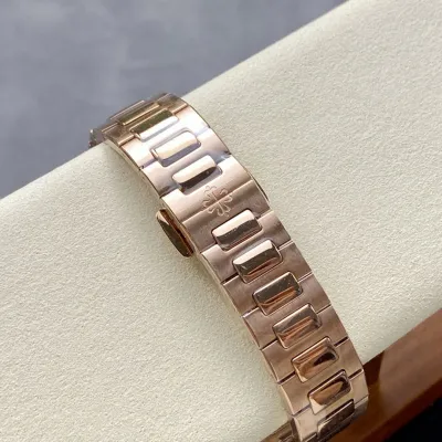 PATEK PHILIPPE-NAUTILUS-ref.7118-1200R-001-35.2mm