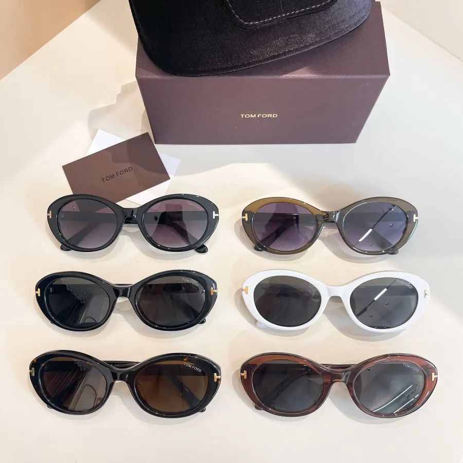 Tom Ford Oval glasses white/black/leopard brown/eggplant tawny/eggplant black/black red color Size 54口21-140