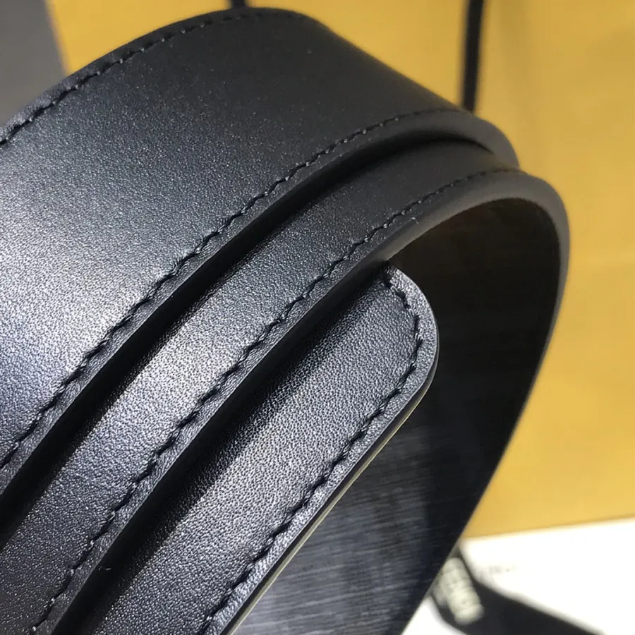 Fendi Women's O Lock Buckle Belt In Black Calfskin With Gold Hardware 30mm