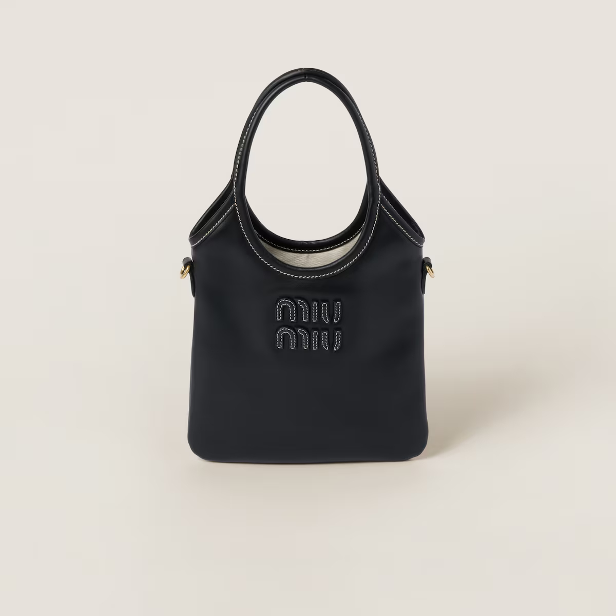 Miu Miu Bolsas de Alça Superior em Couro Bezerro Preto