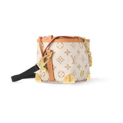 Louis Vuitton Bags Noe Purse