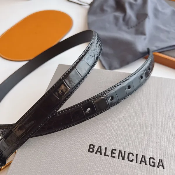 Balenciaga Women's BB Thin Belt In Black Crocodile Embossed Calfskin With Gold/Silver Hardware 20mm - Image 8