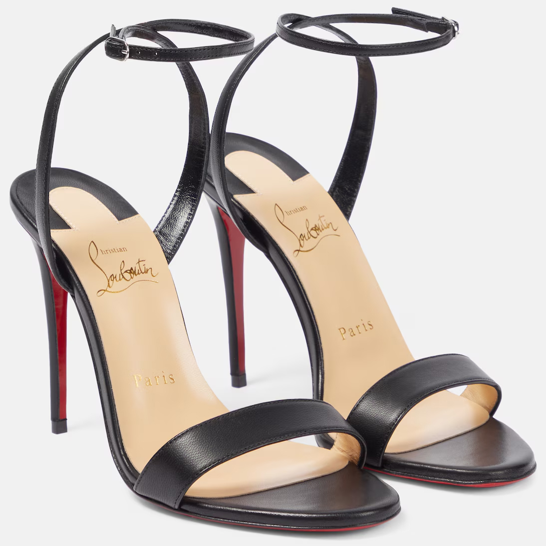 Christian Louboutin Sandálias de salto alto em couro preto.