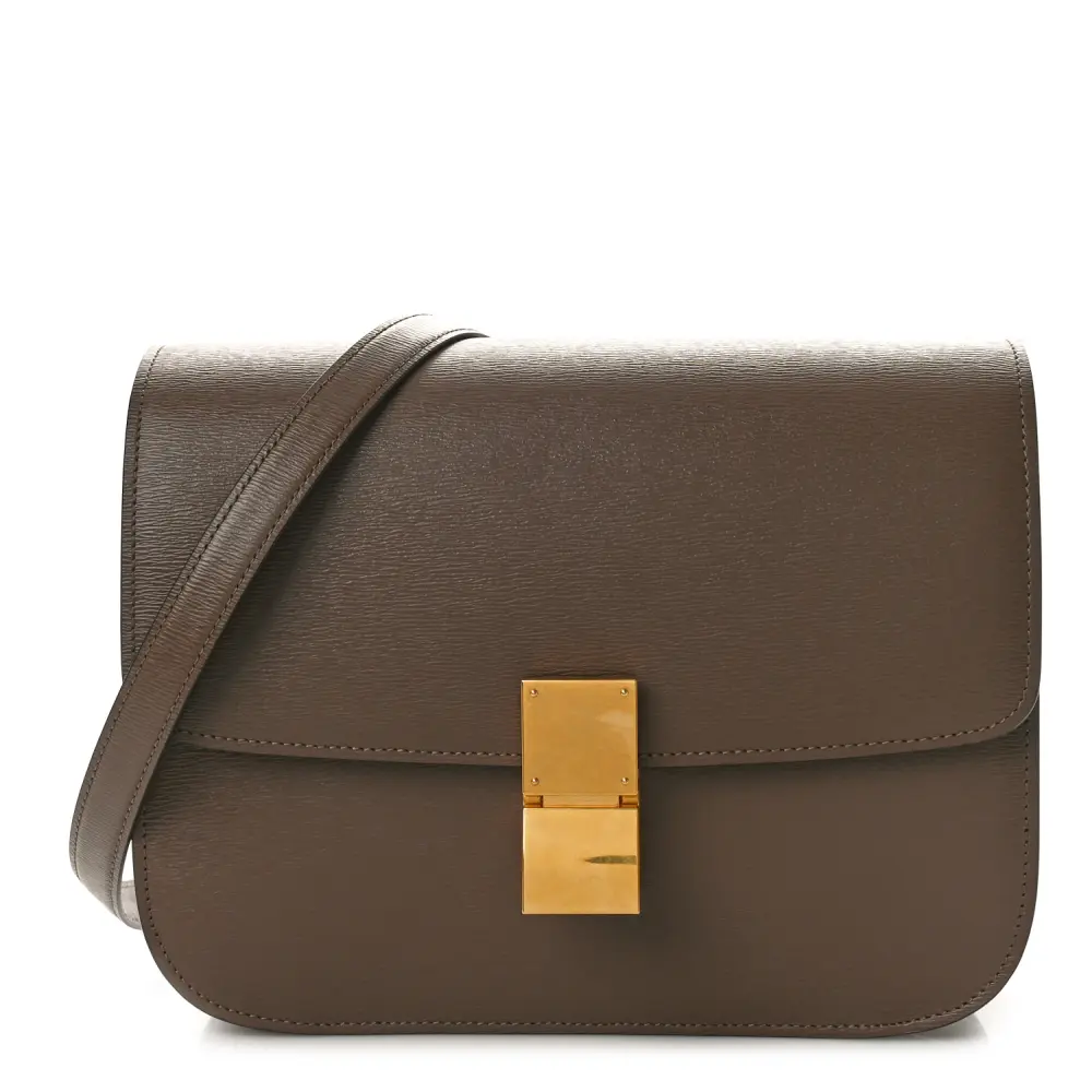 Celine Medium Classic Box Flap Bag em Couro Liege Calfskin Glazed Nut com Hardware Dourado