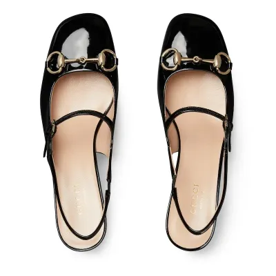 Gucci Black patent leather Square toed, thick heeled, horseneck buckle, shallow high-heeled shoes