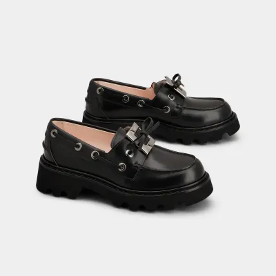 Roger Vivier Viv' Rangers Truck Boat Shoes Loafers In Black Leather With Metal Buckle (Heel Height 5cm)