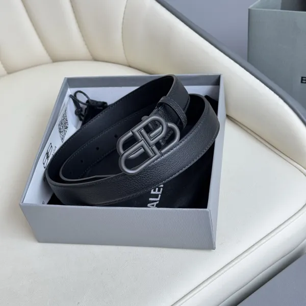 Balenciaga Women's BB Thin Belt In Black Grained Calfskin With Aged-Gold/Silver/Matte Black Hardware 25mm - Image 9