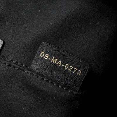 Dior Medium Dior Toujours Bag In Black Macrocannage Calfskin With Gold Hardware