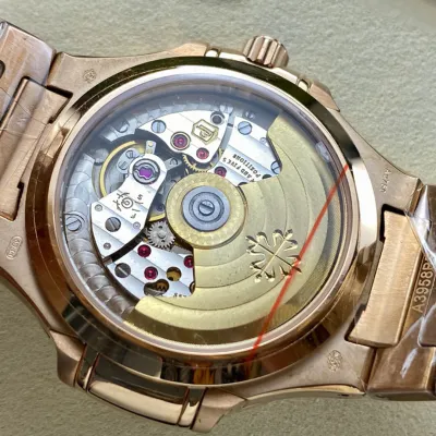 PATEK PHILIPPE-NAUTILUS-ref.7118-1200R-001-35.2mm