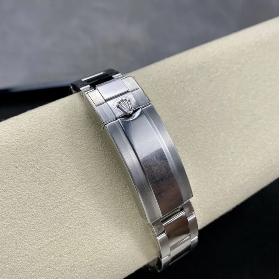 ROLEX-SUBMARINER-REF.M116619LB-97209-40mm