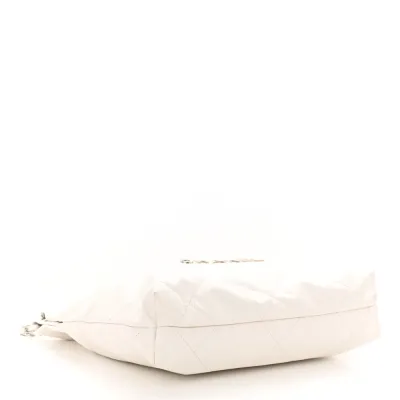 Grade Chanel 22 Small White Quilted Handbag