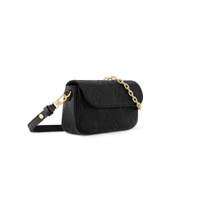 Louis Vuitton Bags  WOC LVY