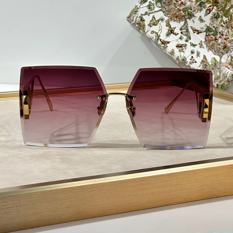 DIOR 30 MONTAIGNE square frame glasses burgundy/purple silver/black color Size 64口14-135